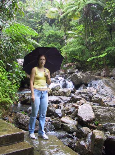 18_Amanda_at_Rainforest